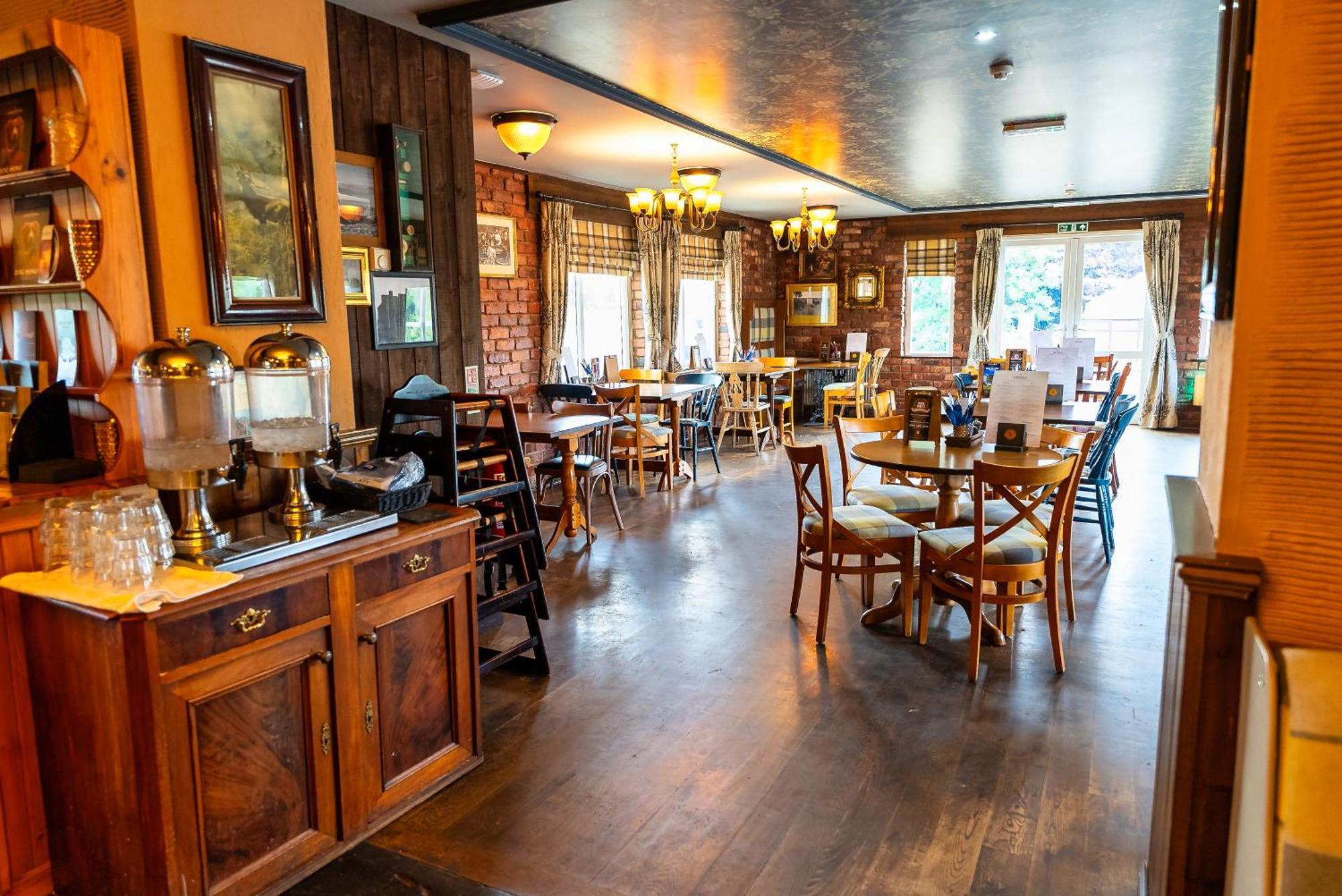 The Lindisfarne Inn - The Inn Collection Group Beal Exteriör bild